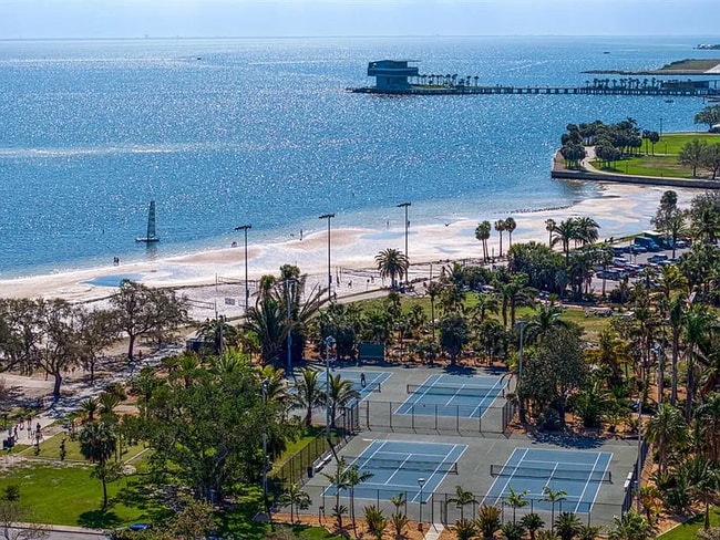 Photo - 1200 N Shore Dr NE Unit 213