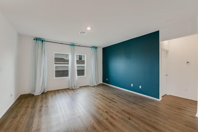 Photo - 1148 Toyah Dr