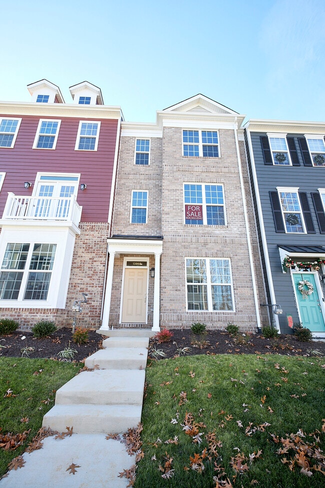 Photo - 13868 Randolph Pond Ln