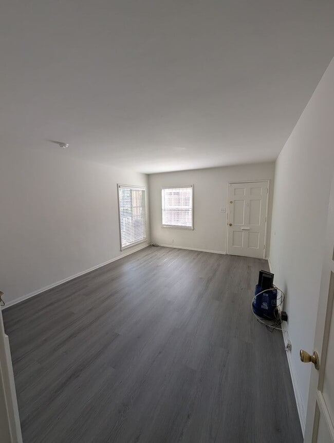 Photo - 2183 W. 27th Street Unit 2183