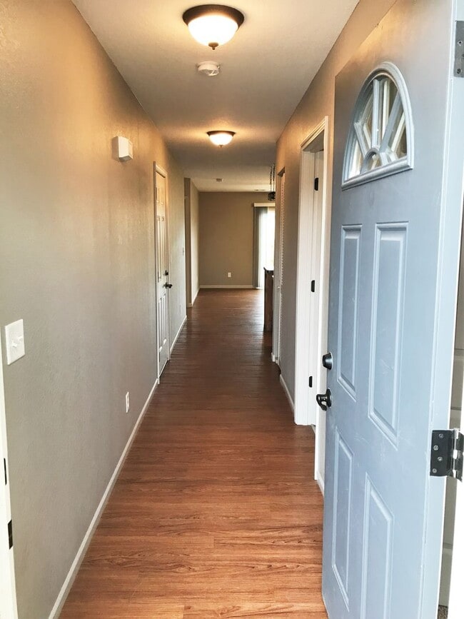 Photo - 3D Tour Available - 1-Car Garage + Fenced-in Yard + LVT Flooring! Available July 3rd!
