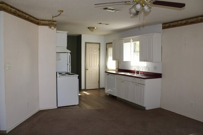 Photo - 701 SW 1st St Cooper, TX