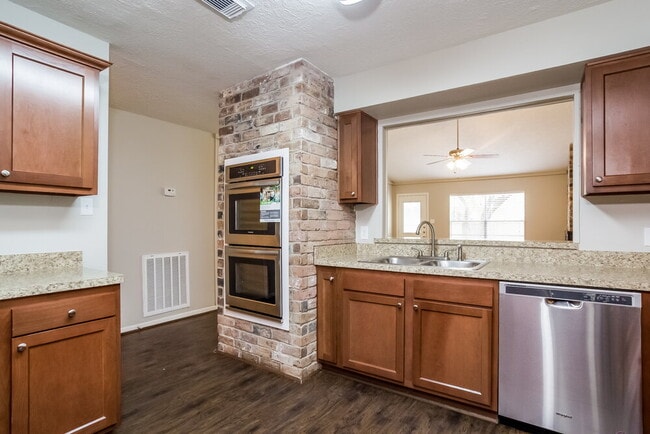 Photo - 1817 New Orleans St