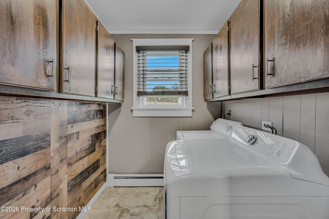Photo - 413 17th Ave
