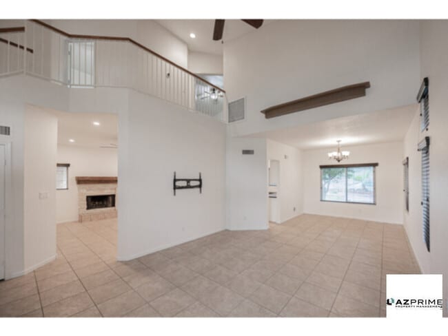 Photo - Stunning 4/2.5 Gilbert House - Private Poo...