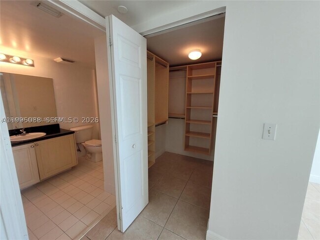 Photo - 3000 Coral Wy Unit 1512