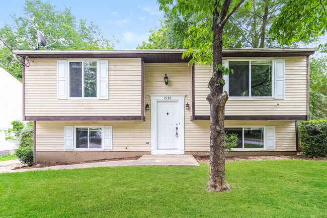 Building Photo - 2130 Scarbrough Dr Rental