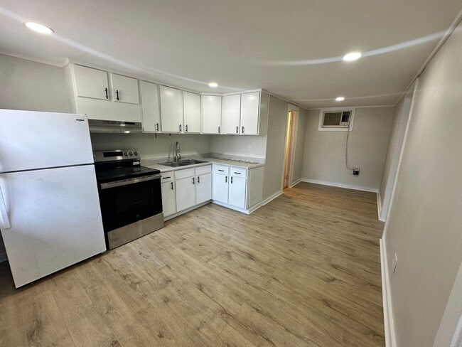 Photo - 904 Coldwater Rd Unidad 904 Coldwater Road #7