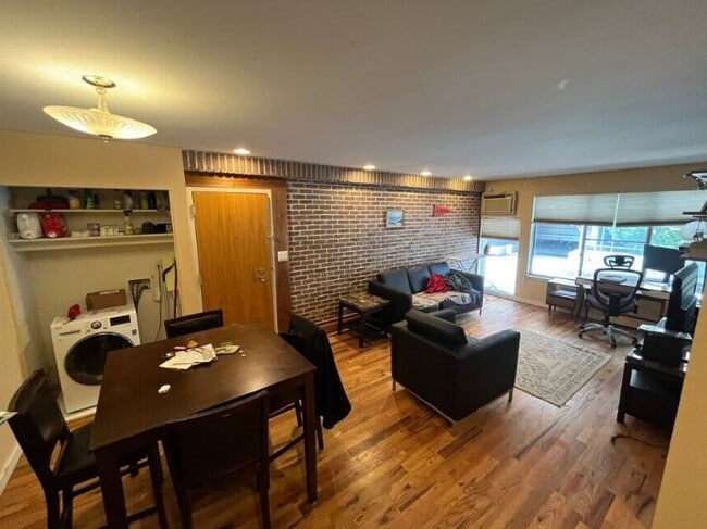 Photo - Varsity Management