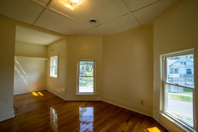556 Columbus Ave Unit Columbus 556