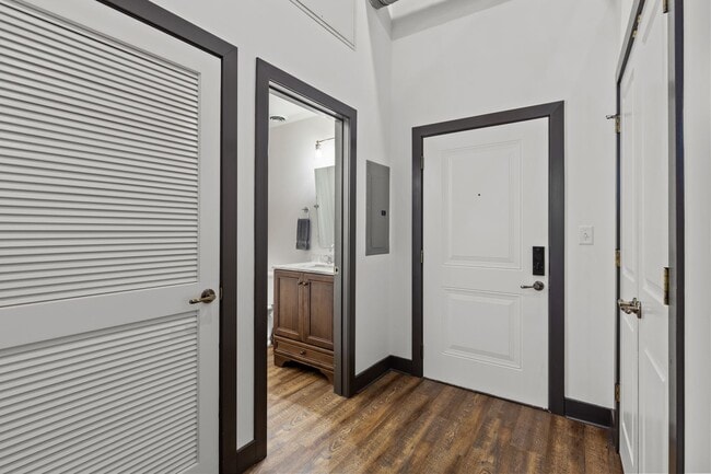 Photo - Peper Lofts @ Laclede's Landing Unit 4H