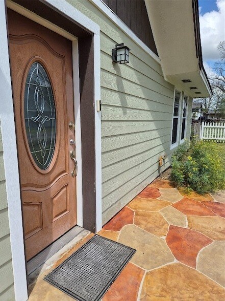 Photo - 209 Florence St