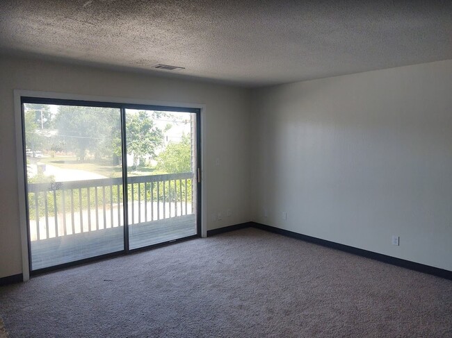 Photo - 306 29th St Dr SE Unit 102