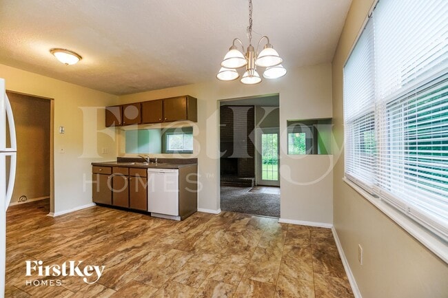 Photo - 161 Greenlake St