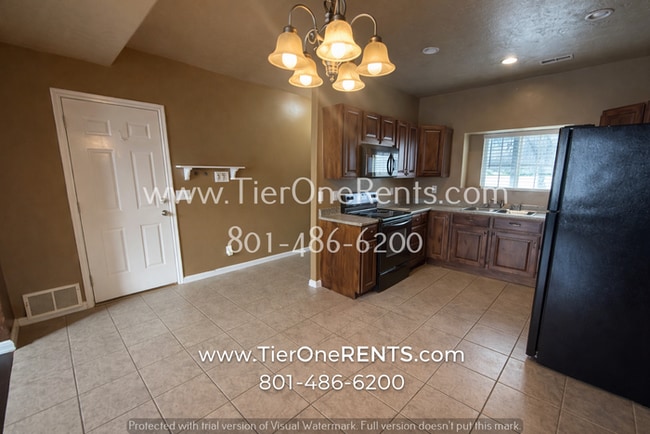 Photo - NO DEPOSIT option available for qualified renters!