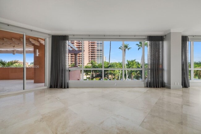 Photo - 10 Edgewater Dr Unit 4H