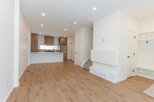 Photo - 12307-12121 121 Ave NW Unit 12307 Main