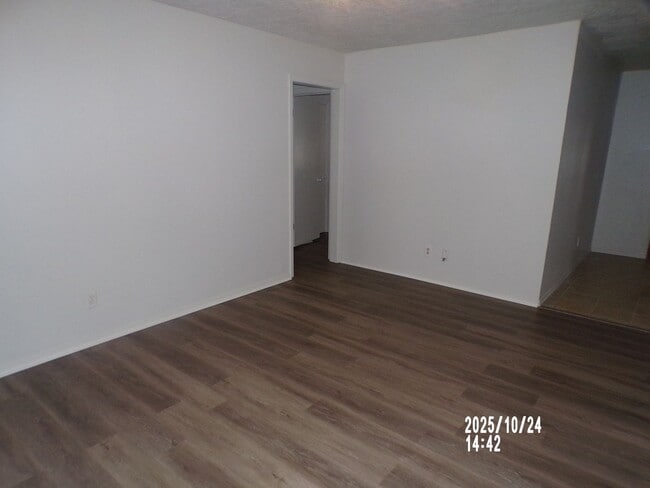 Photo - Very Nice home located in the Sullivan Vil...