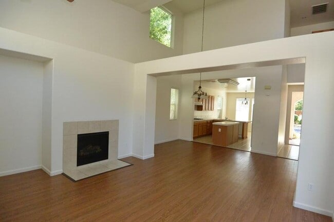 Photo - 3204 N Kayenta St