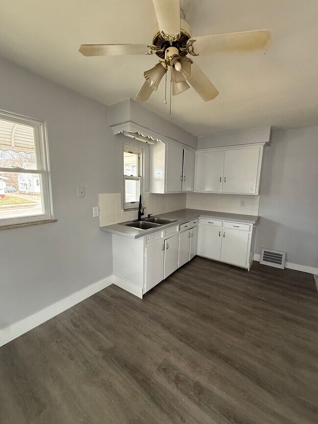 Photo - 3bd Single Garfield Hts Water/Sewer Included Section 8