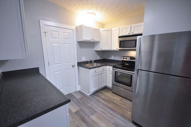 Photo - 51 McMillen Ave Unit B