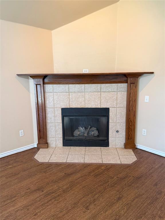 Photo - 1421 Teakwood Dr