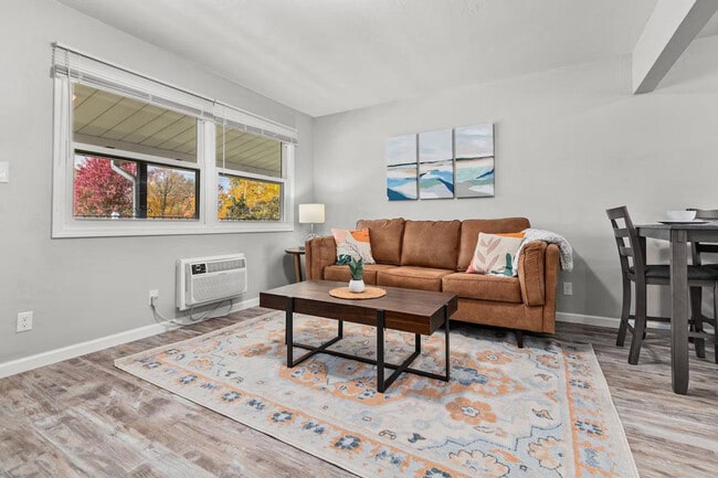 Building Photo - 2713 N Locust St Unit ID1296545P Rental