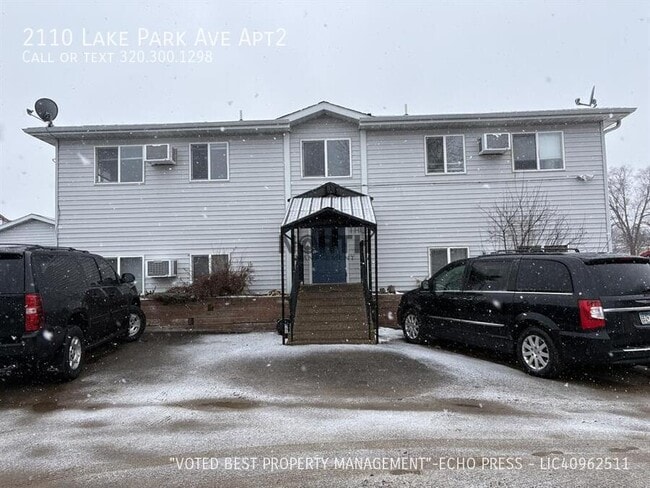 Building Photo - 2110 Lake Park Ave