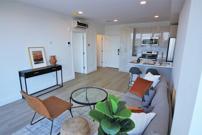 Photo - 3 New St Unit 2