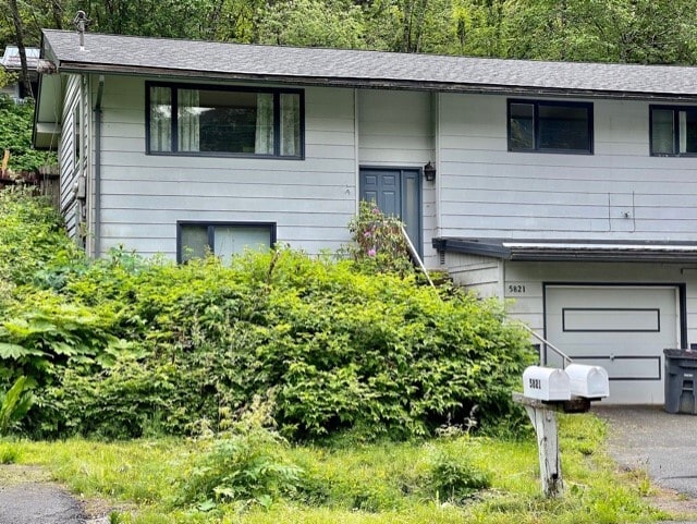 5821 N Douglas Hwy