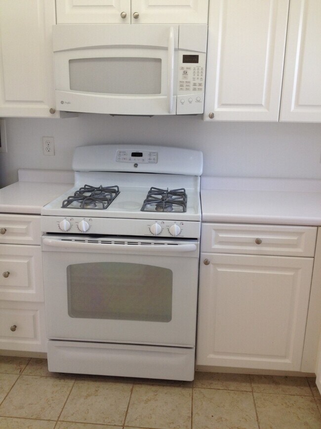 Photo - 102 Gerry Rd Unit G-102