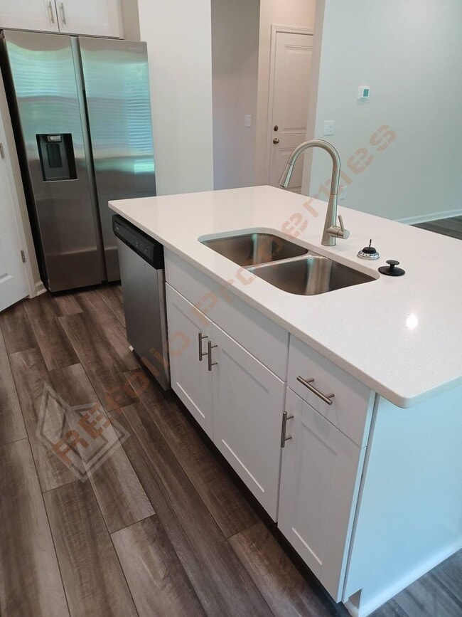Photo - 7129 Stratified Ct