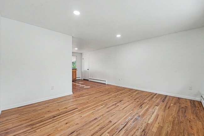 Photo - 12th10250 Unit #10250