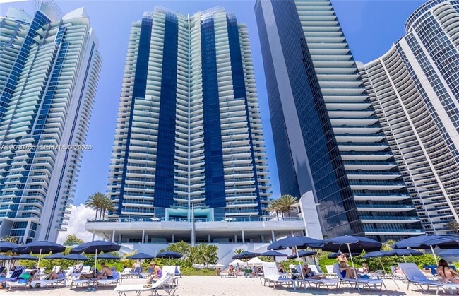 Photo - 17121 Collins Ave Unit 1606