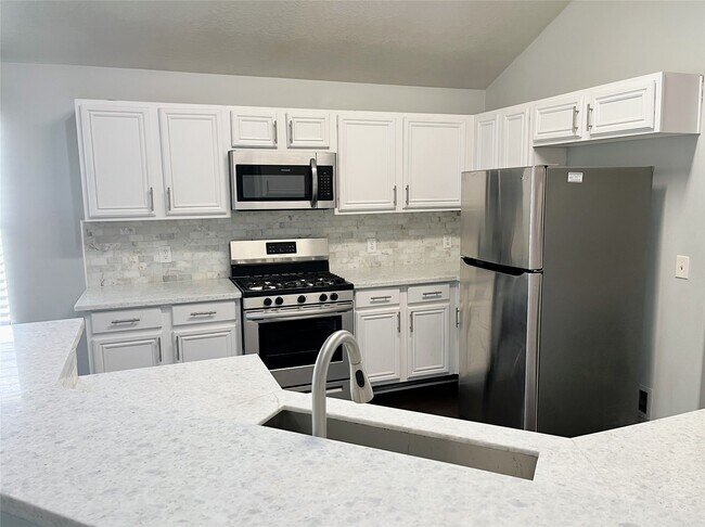 Photo - 19335 Little Pine Ln
