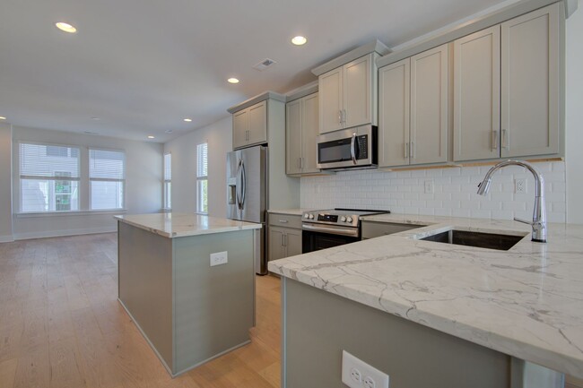 Brand New Townhome in Loso Terraces | 3 Be... - Brand New Townhome in Loso Terraces | 3 Be...