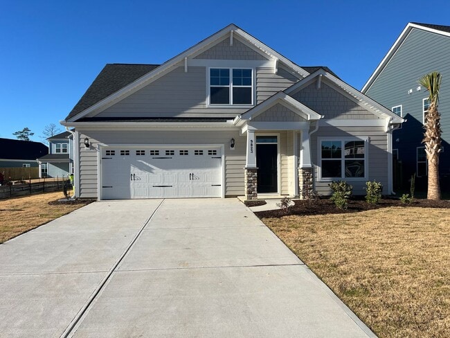 Building Photo - Beautiful New Home