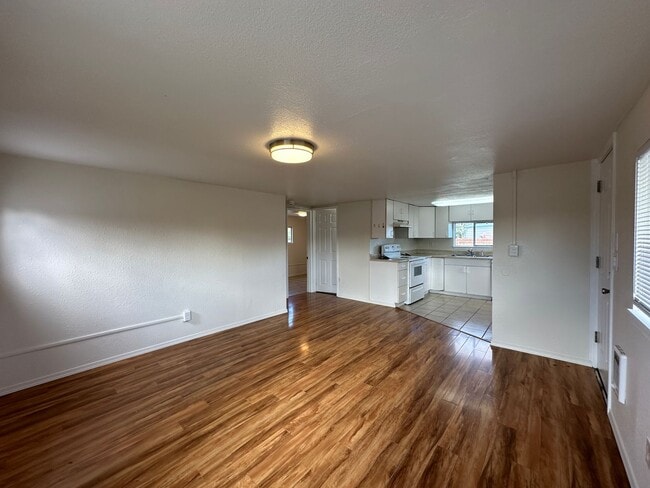 Photo - 809 Willard. New pictures coming soon!!
