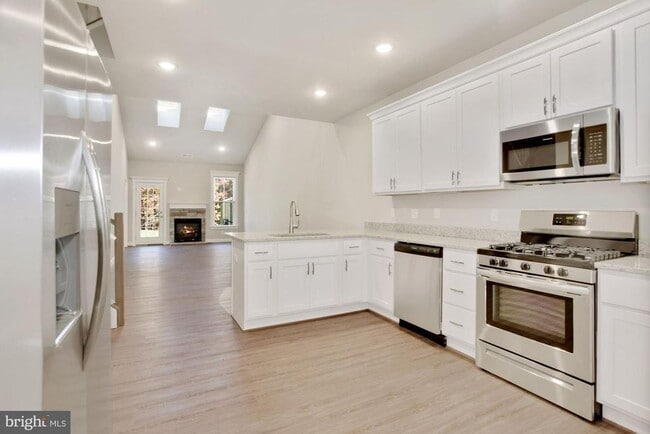 Photo - 5606 Finley Rose Ct