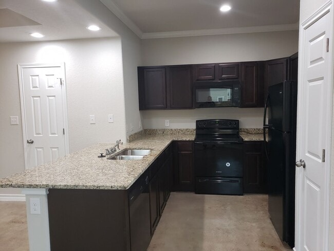 Photo - Town home for rent