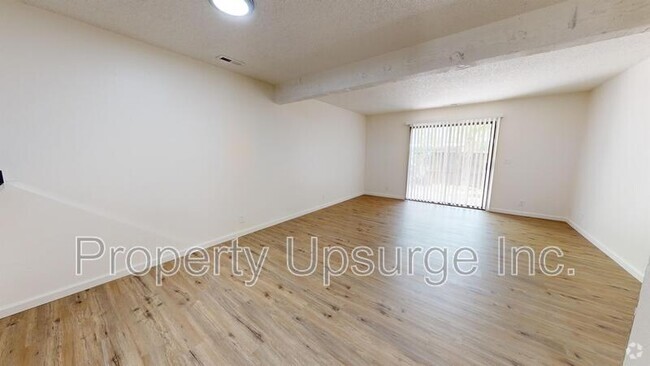 Building Photo - 1282 Wurch Way Rental