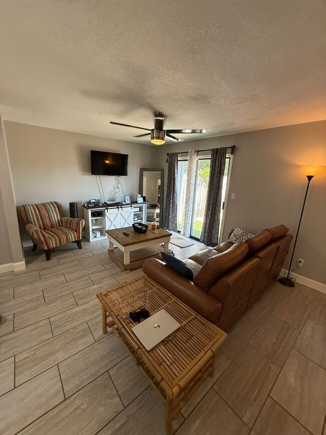 Photo - Destin townhome...AVAILABLE NOW!!!