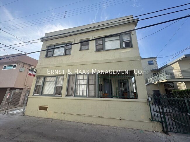 Photo - 335 N Virginia Ct Unit #D