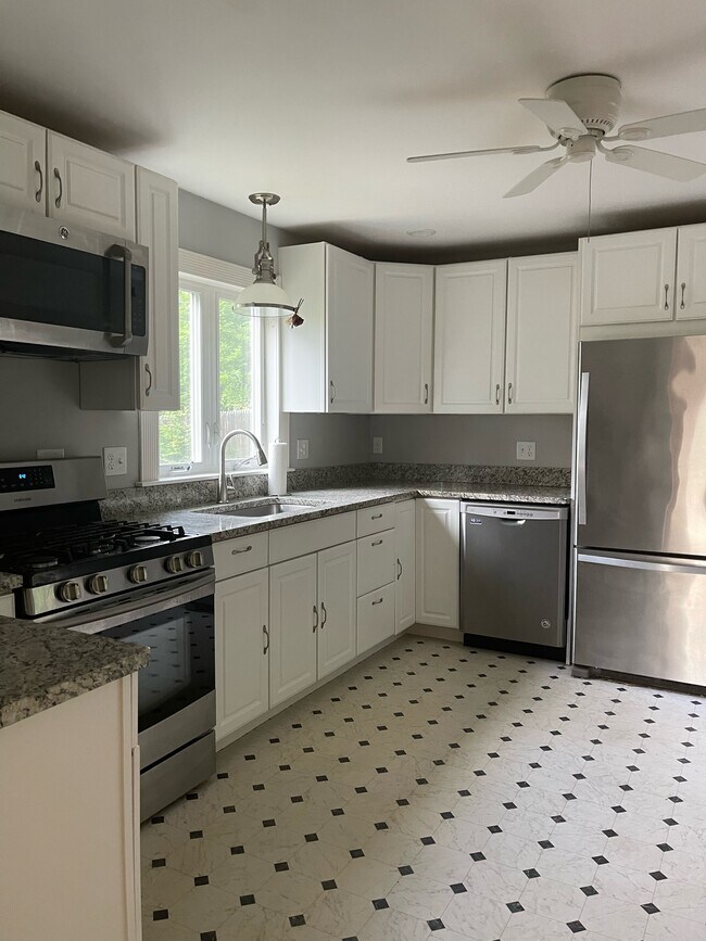 Photo - 23 Forge Village Rd