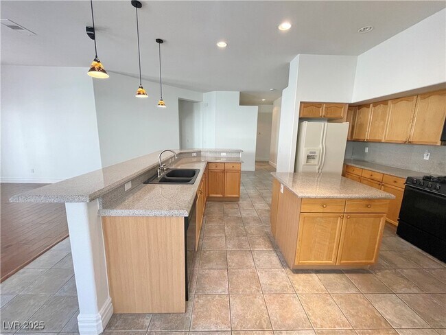 Photo - 65 Sahalee Dr