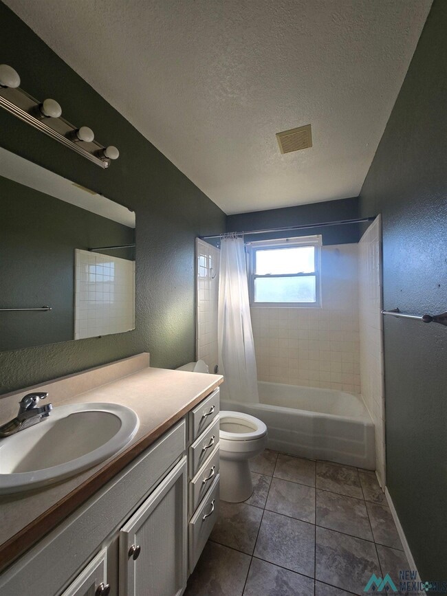 Photo - 2821 Duckworth Ave