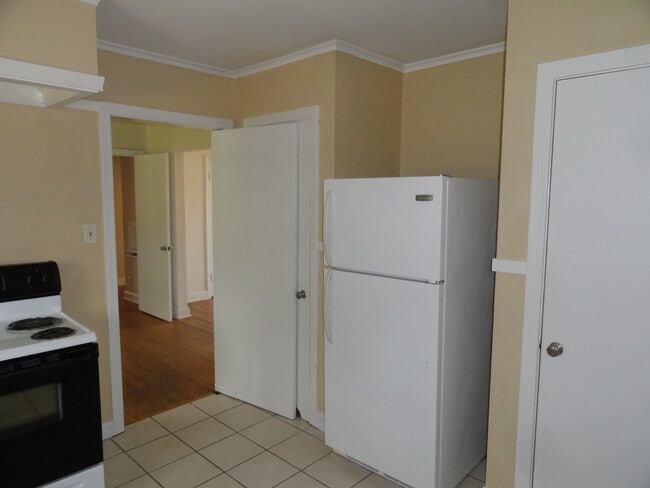 212 Ashley Dr Unit 1