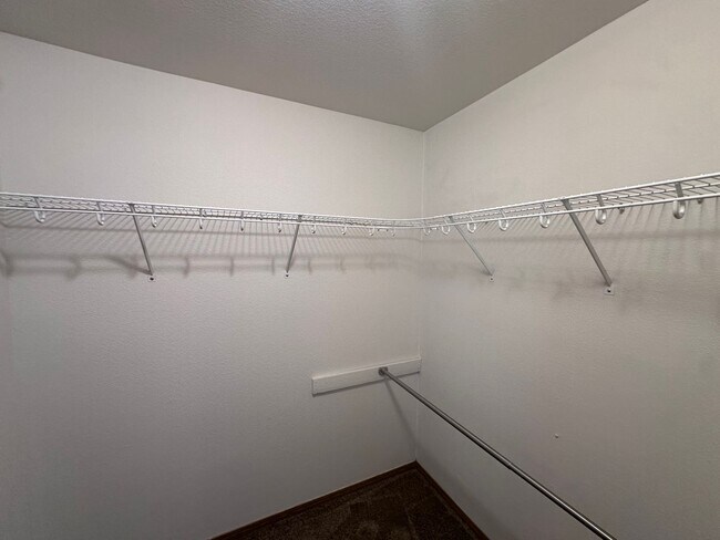 Photo - 2416-2420 SW Wickiup Ct Unit 2416