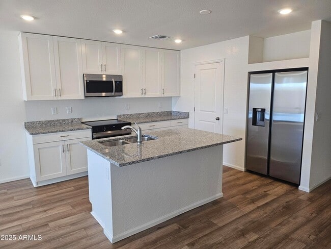 Photo - 1225 N 13th St