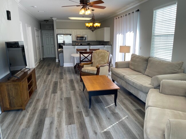 Photo - 507 Marvin St